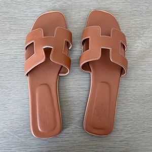 Knock off Hermes sandals